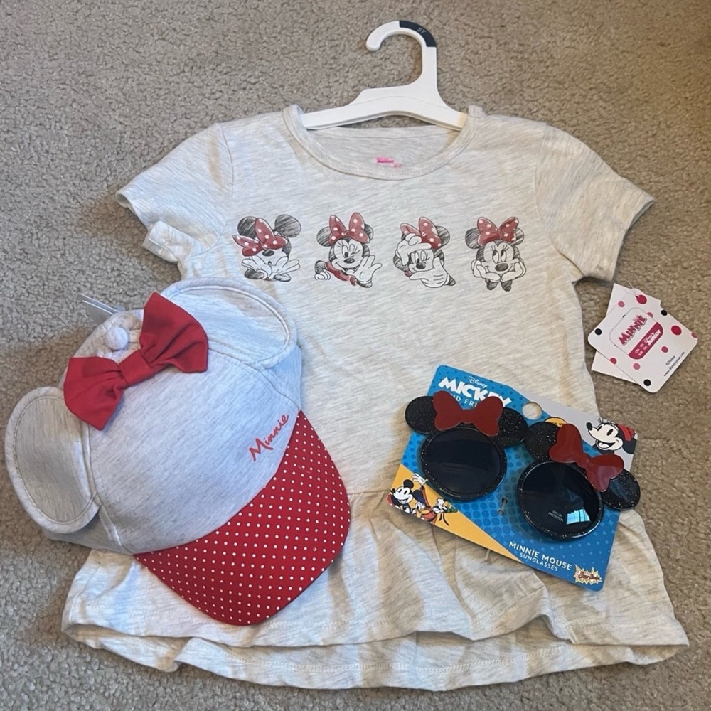 Disney minnie mouse bundle